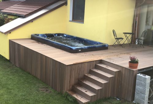 terasa kolem SWIM SPA z Dolomit hnědá