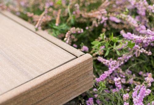 Detail  ukončení terasy