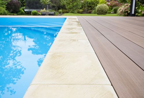 Dolomit hnědá a detail lemu bazénu