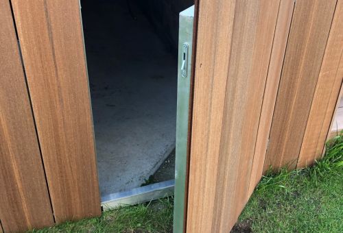 Dveře Easydeck Dolomit hnědá otevřené...