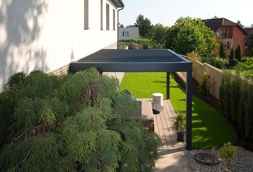 pohled na terasu v pergole