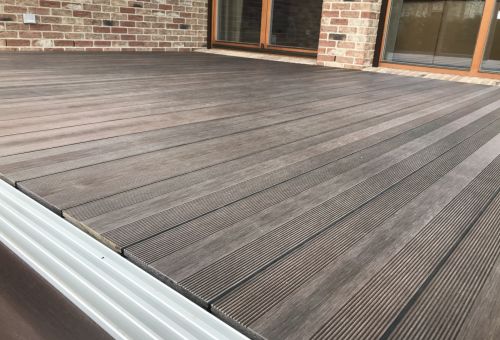 detail terasy Megawood