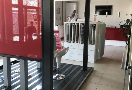 terasa Megawood ve vzorové pergole u fa HOPA Plzeň