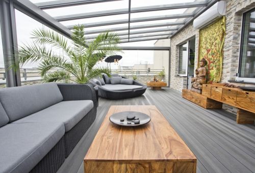 Megawood Classic Varia šedá v pergole