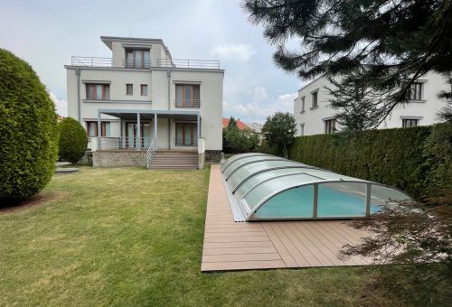 Rekonstrukce teras ve Vile