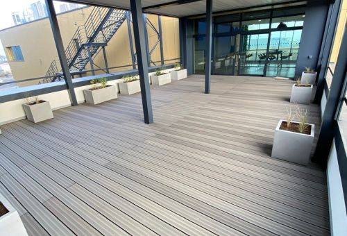 Easydeck Trend 25 Grafit v pergole