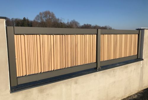 Detail jednoho pole AUGUSTA béžová