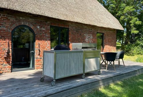 Burnout s nerez grilem