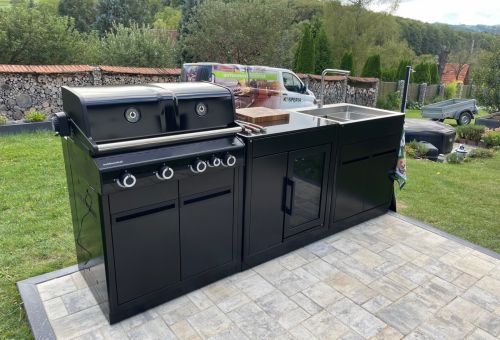 Venkovní kuchň OUTDOORCHEF , GRIL , LEDNICE A DŘEZ