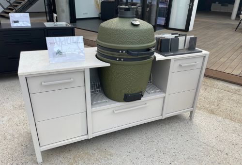 BURN BBQ BLOCK s keramickým grilem Kamado  v bílém provedení